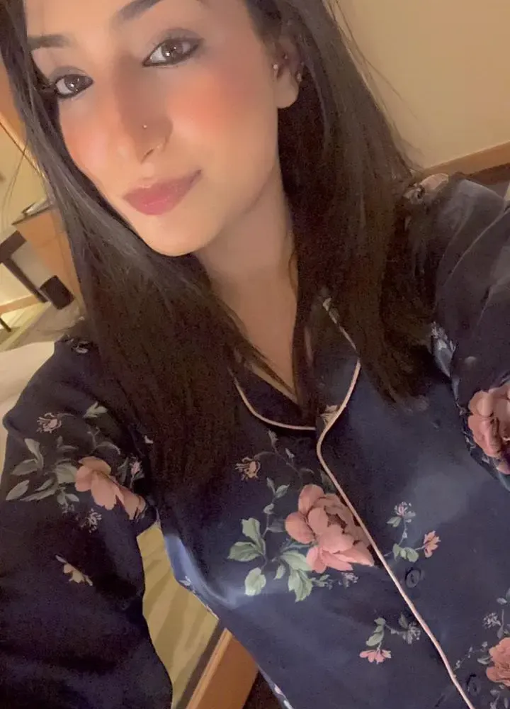 Ishani Sen, verified companion in Juhu